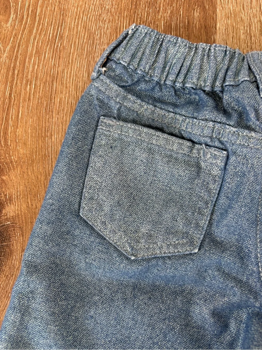GAP Kids Shimmer Denim Wide-Leg Pants in Medium Blue Size: 4T/ Festive, Casual